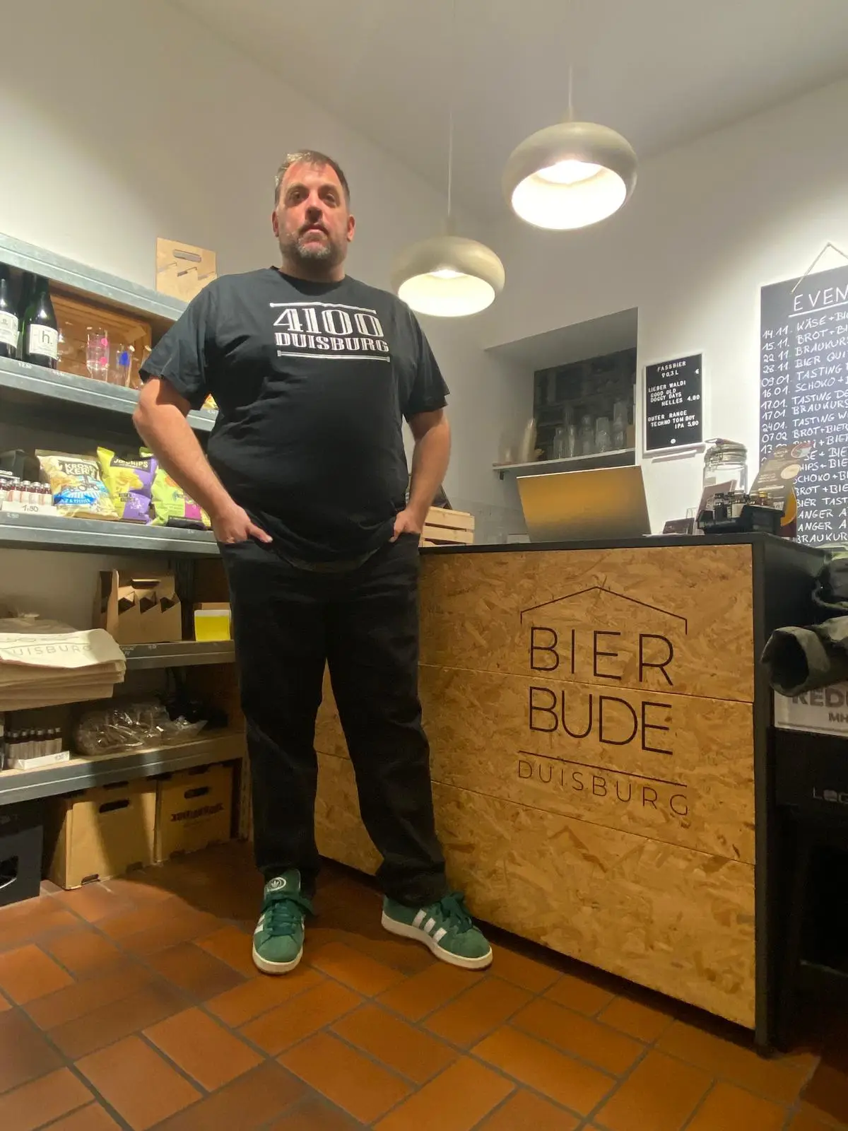 4100 Duisburg, Die Straße trägt 4100